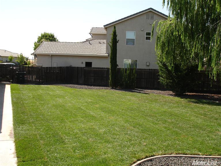 140 Chango Cir, Sacramento, CA 95835 photo 17