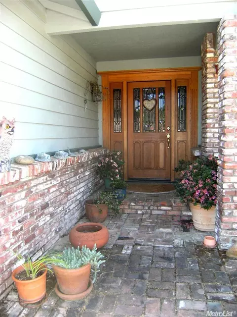 2963 Royce Dr, Rescue, CA 95672 photo 3