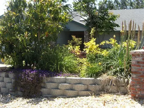 2963 Royce Dr, Rescue, CA 95672 photo 2