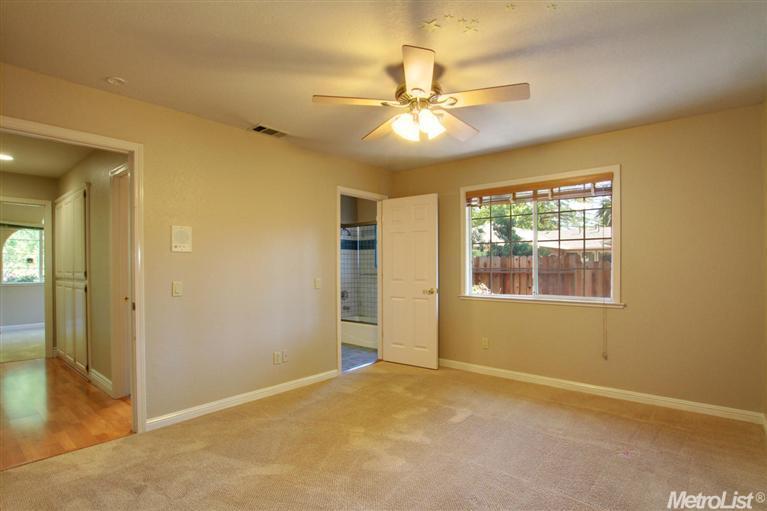 6227 Palm Dr, Carmichael, CA 95608 photo 14