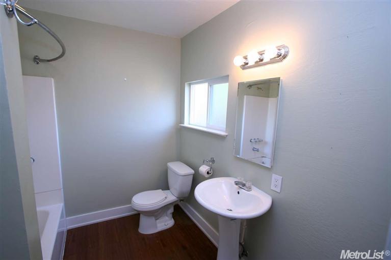 153 E 8th St, Lincoln, CA 95648 photo 5