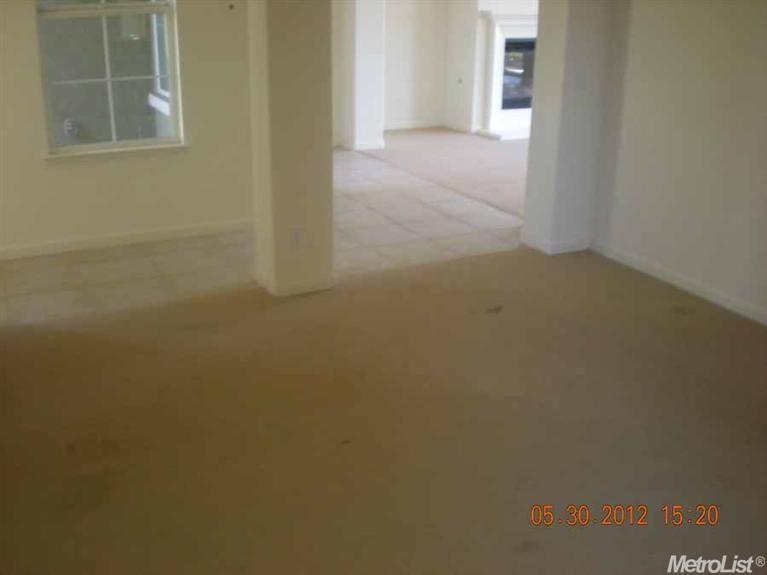 1112 Jasmine Dr, Patterson, CA 95363 photo 4