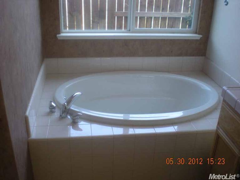1112 Jasmine Dr, Patterson, CA 95363 photo 9
