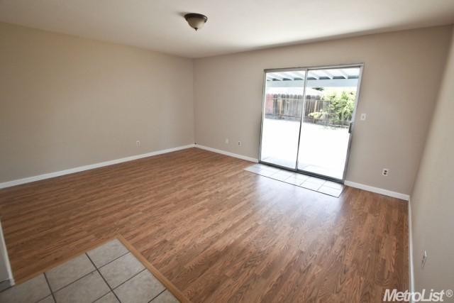 1833 Murrietta Ln, Modesto, CA 95355 photo 3