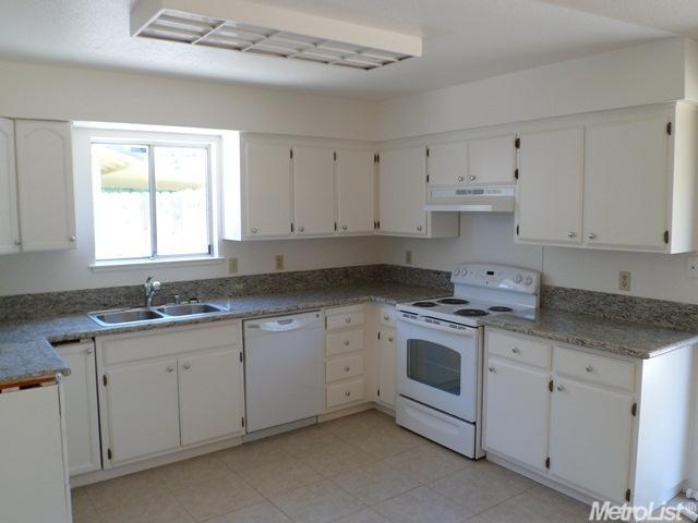 7389 California St, Winton, CA 95388 photo 21