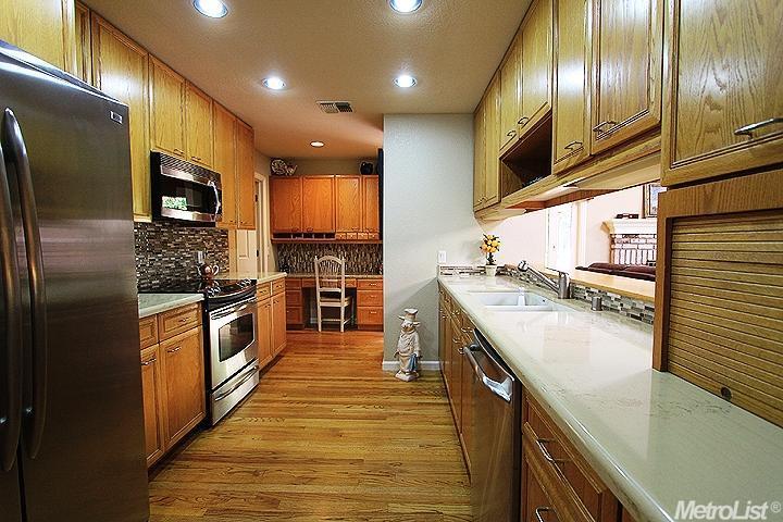 6340 Rustic Hills Dr, Rocklin, CA 95677 photo 13