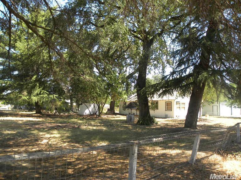 2525 Paradise Rd, Modesto, CA 95358 photo 2