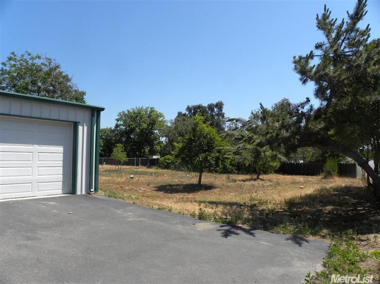 2525 Paradise Rd, Modesto, CA 95358 photo 5