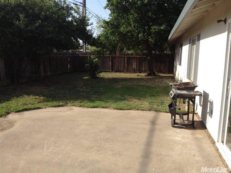 1512 Seattle St, Modesto, CA 95358 photo 9