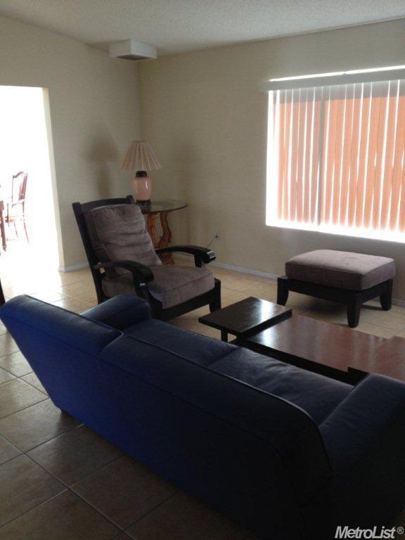 1512 Seattle St, Modesto, CA 95358 photo 3