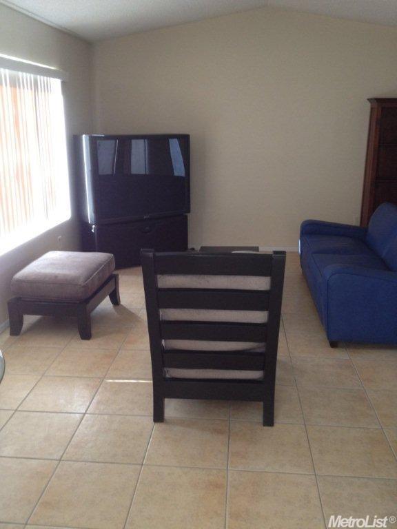 1512 Seattle St, Modesto, CA 95358 photo 4