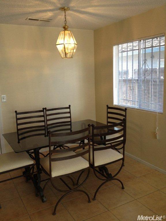 1512 Seattle St, Modesto, CA 95358 photo 6