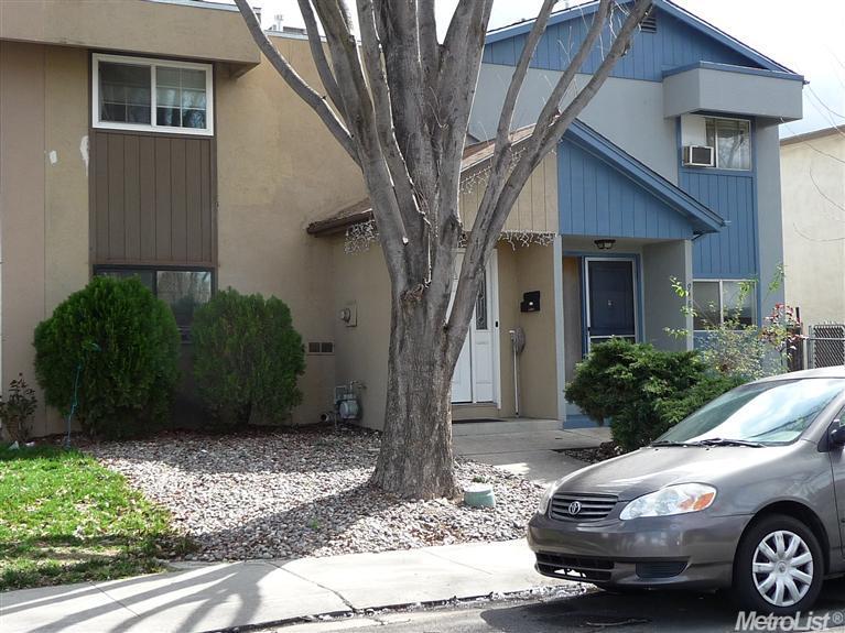 954 Sequoia Blvd, Tracy, CA 95376 photo 1