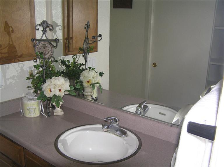 719 Peregrine Ave, Davis, CA 95616 photo 5