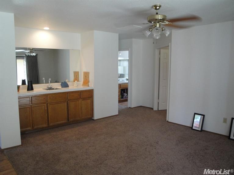 2125 NE Bailey Ct, Modesto, CA 95355 photo 8