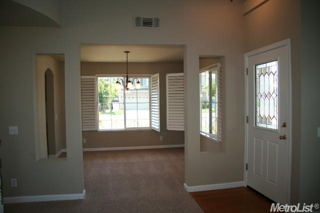 1912 Gathering Ct, Modesto, CA 95356 photo 4
