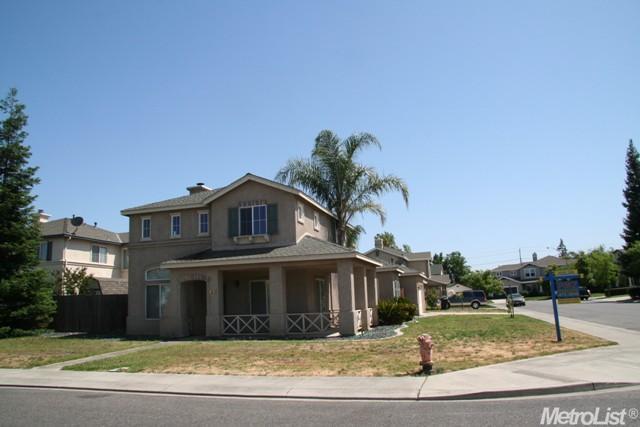1912 Gathering Ct, Modesto, CA 95356 photo 1