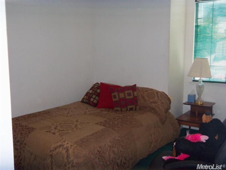 159 W C St, Galt, CA 95632 photo 8