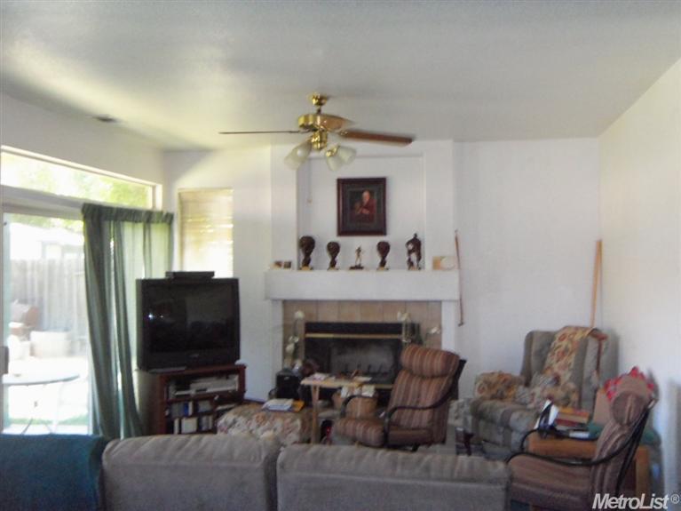 159 W C St, Galt, CA 95632 photo 5