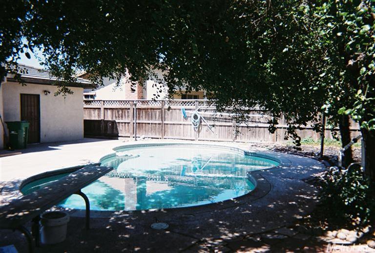 509 W Turner Rd, Lodi, CA 95240 photo 3