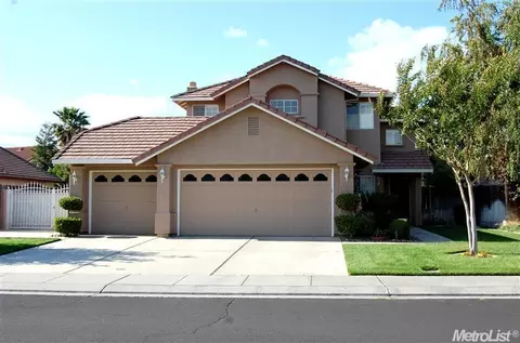 643 Chenin Blanc Dr, Manteca, CA 95337 photo 1