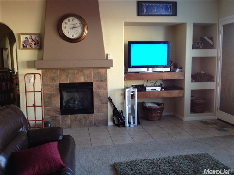 537 Bonanza Dr, Newman, CA 95360 photo 5