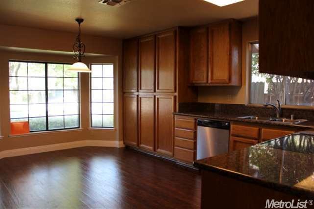 3909 Rollins Way, Antelope, CA 95843 photo 7