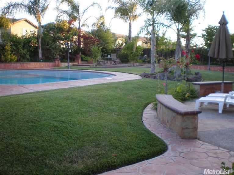 644 W Santos Ave, Ripon, CA 95366 photo 22