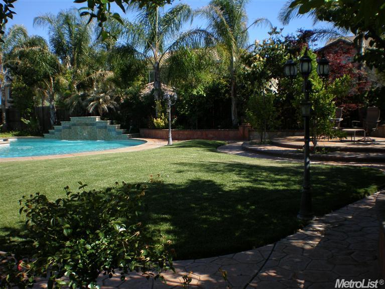 644 W Santos Ave, Ripon, CA 95366 photo 23