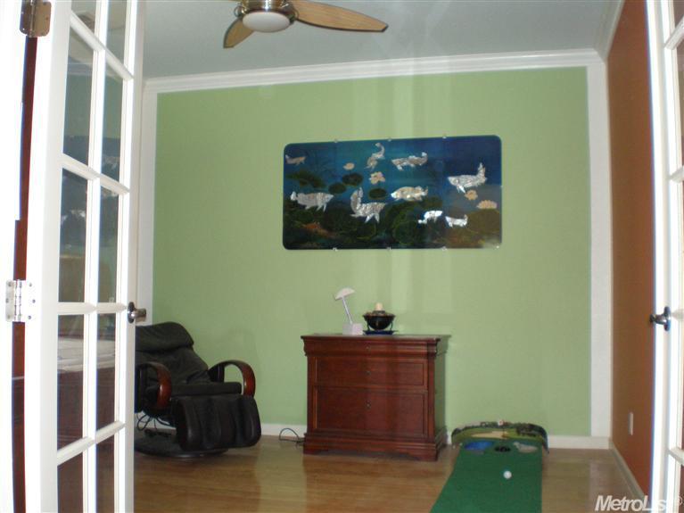 644 W Santos Ave, Ripon, CA 95366 photo 4