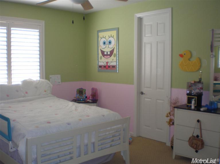 644 W Santos Ave, Ripon, CA 95366 photo 16