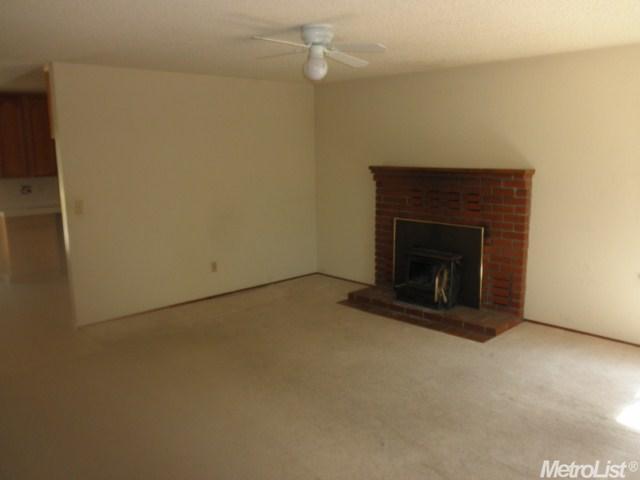 681 Excelsior Rd, Placerville, CA 95667 photo 3
