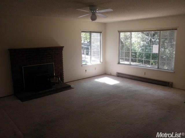 681 Excelsior Rd, Placerville, CA 95667 photo 2
