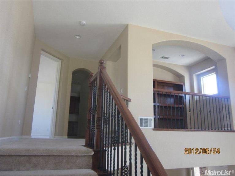 3935 Hyacinth Dr, Ceres, CA 95307 photo 8
