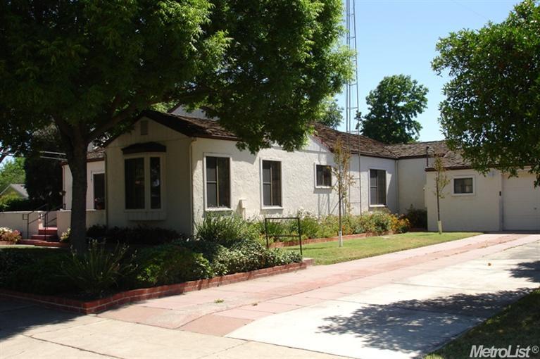 302 Laurel Ave, Gustine, CA 95322 photo 3
