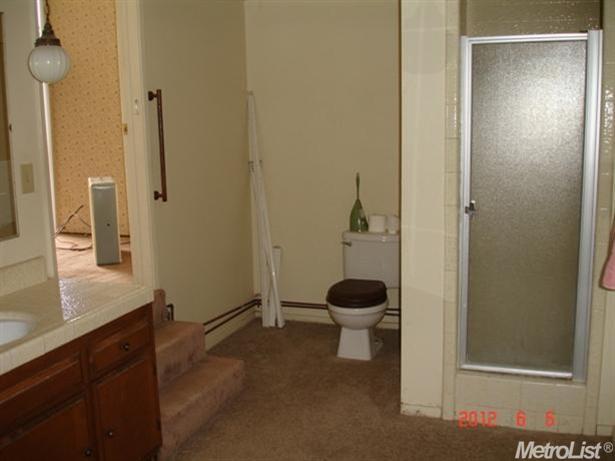 302 Laurel Ave, Gustine, CA 95322 photo 15