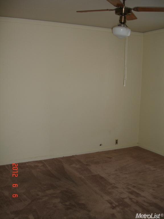 302 Laurel Ave, Gustine, CA 95322 photo 12