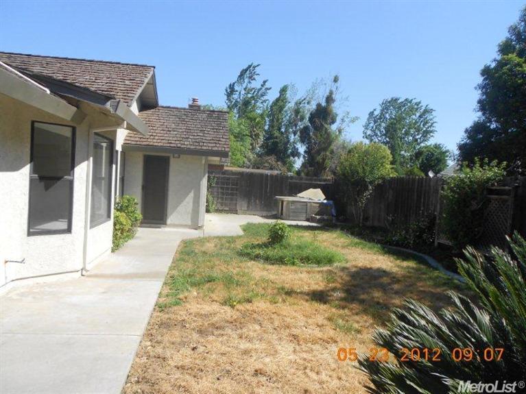 1424 Seneca Pl, Modesto, CA 95358 photo 12