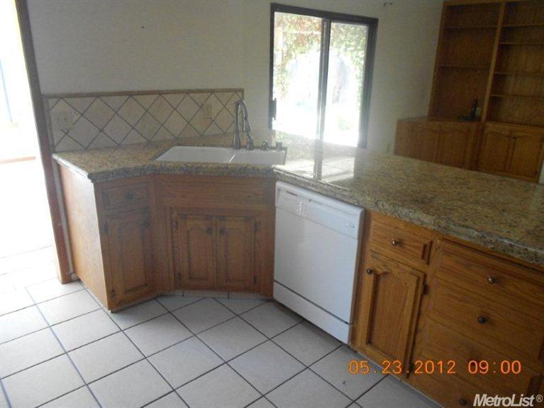 1424 Seneca Pl, Modesto, CA 95358 photo 8