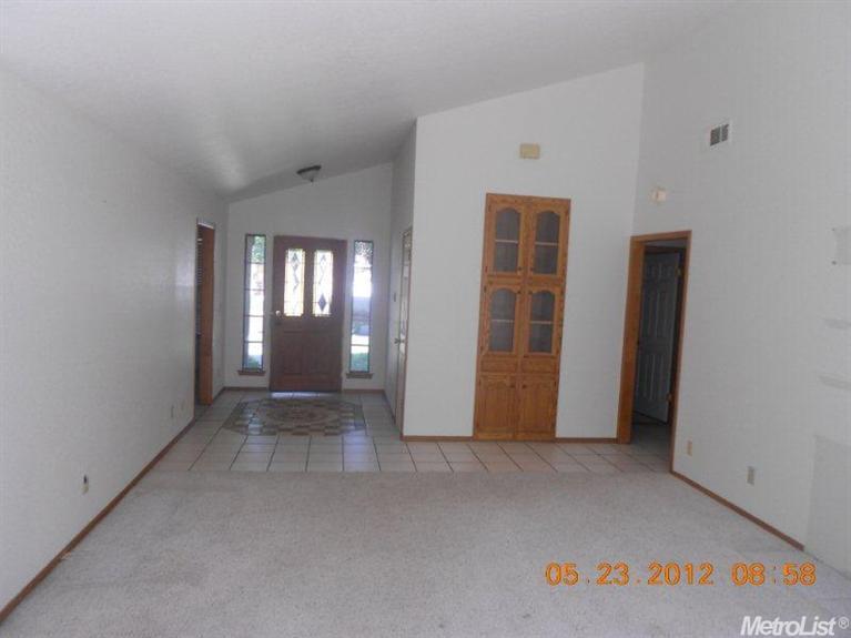 1424 Seneca Pl, Modesto, CA 95358 photo 4