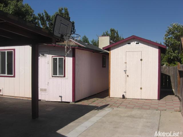 1501 Tudor Ct, Modesto, CA 95358 photo 9