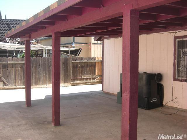 1501 Tudor Ct, Modesto, CA 95358 photo 8