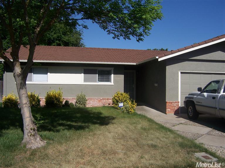 1808 Manzanita Dr, Modesto, CA 95355 photo 1
