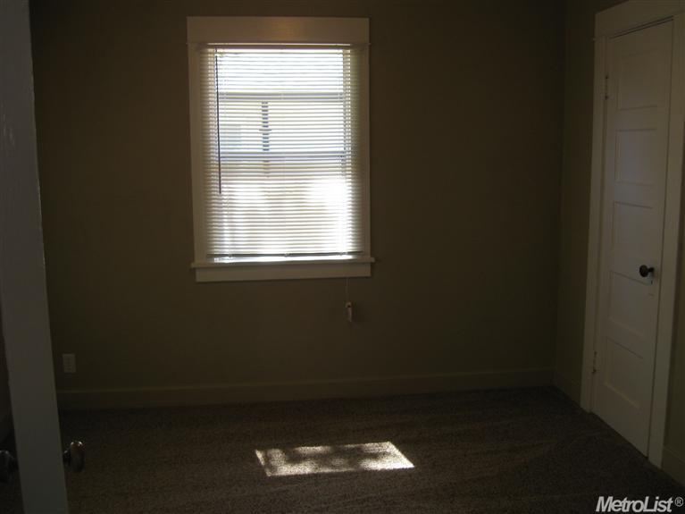 331 Forrest Ave, Lodi, CA 95240 photo 9
