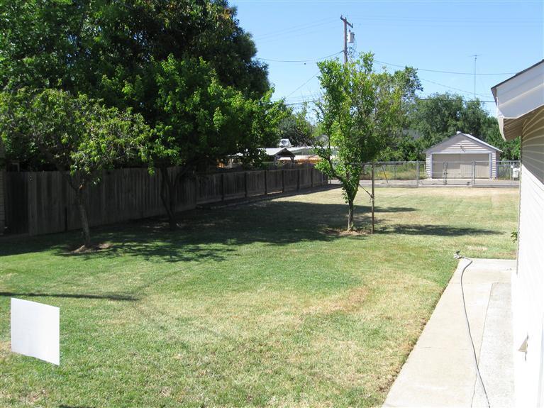 331 Forrest Ave, Lodi, CA 95240 photo 10