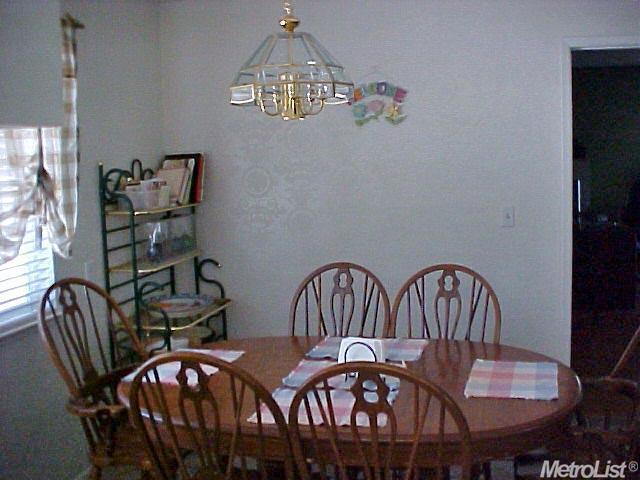 4612 Jan Dr, Carmichael, CA 95608 photo 5