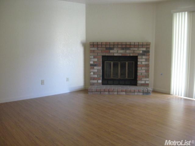 1204 Cape Cod Dr, Modesto, CA 95358 photo 3