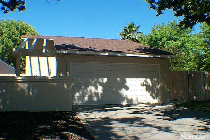 2841 Park Pl, Modesto, CA 95350 photo 1