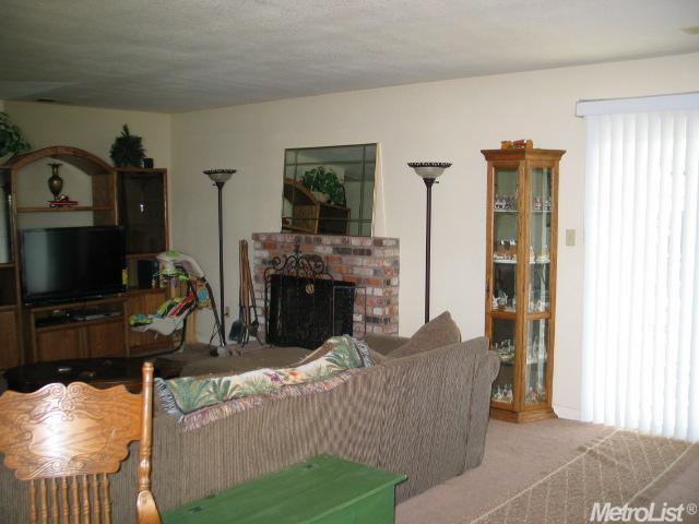1421 Solar Ave, Modesto, CA 95351 photo 6