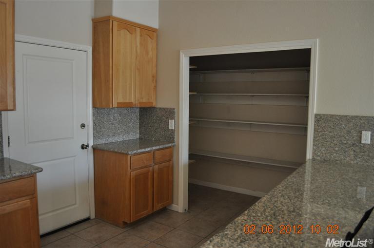 853 Thomsen Rd, Lathrop, CA 95330 photo 5